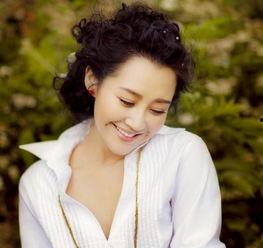 娛樂(lè)圈吃瓜許晴是誰(shuí)啊百度云,揭秘許晴的“吃瓜”傳奇