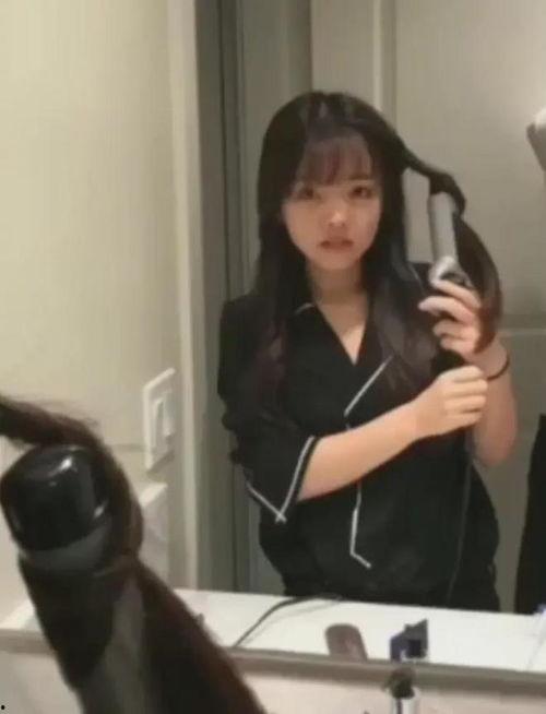 吃瓜娛樂(lè)微博頭像女,揭秘吃瓜娛樂(lè)界熱門美女微博頭像背后的故事