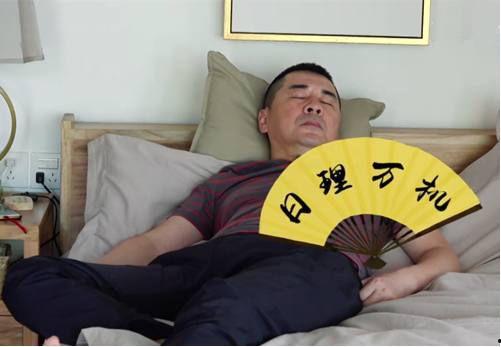 娛樂吃瓜新人設,吃瓜新人設崛起，揭秘娛樂圈幕后風云