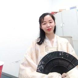 進(jìn)娛樂圈吃瓜的小說,從吃瓜群眾到幕后推手的華麗蛻變