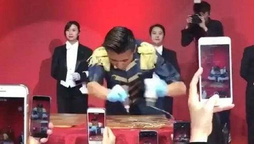 快樂吃瓜娛樂新聞最新消息,快樂吃瓜，明星隱私再掀波瀾！