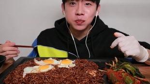 娛樂吃瓜醬10,揭秘娛樂圈最新熱點，帶你領略明星幕后故事