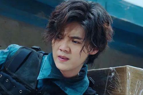 娛樂圈吃瓜男歌手是誰啊,他是誰？