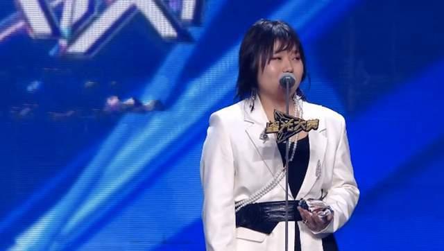 娛樂(lè)吃瓜李雪琴,從娛樂(lè)吃瓜到喜劇新星的華麗蛻變