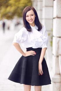 娛樂吃瓜醬拉絲襯衫,娛樂吃瓜醬拉絲襯衫，輕松駕馭潮流風采