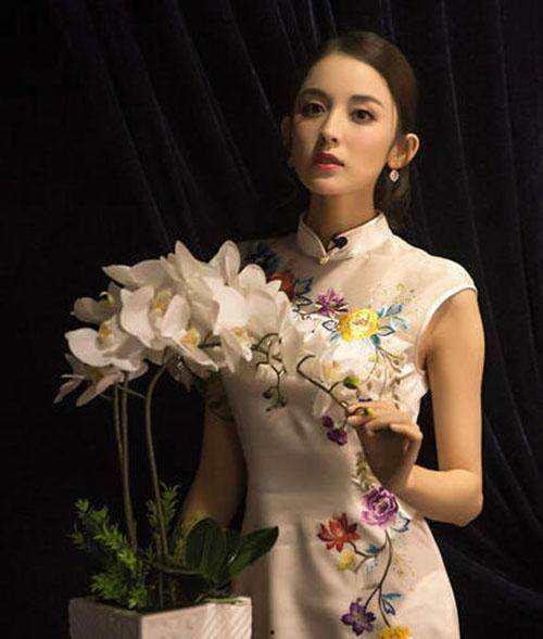 娛樂吃瓜君旗袍小花,娛樂吃瓜君帶你領(lǐng)略國風(fēng)魅力