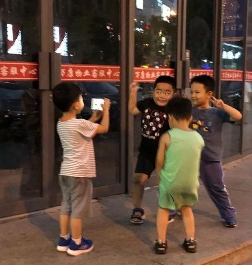 吃瓜娛樂(lè)圖片頭像男,揭秘吃瓜娛樂(lè)界男星風(fēng)采