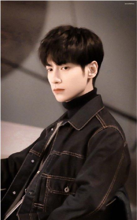 吃瓜娛樂圈 羅云熙,瓜田里的娛樂圈新星